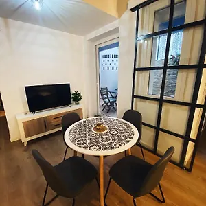  Appartement Patio Port Serrallo Espagne